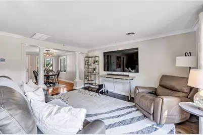 160  Roselawn Blvd, Allouez, WI 54301 - Photo 9