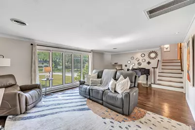 160  Roselawn Blvd, Allouez, WI 54301 - Photo 11