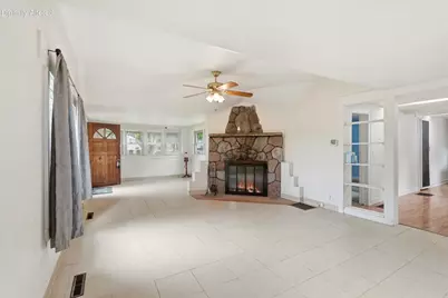 221 N Broad St, Elkhorn, WI 53121 - Photo 9