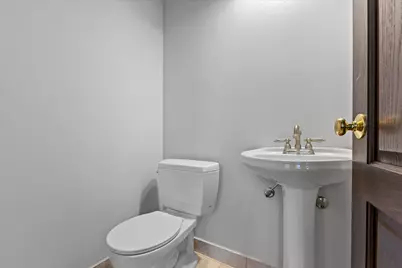 140 N Watertown St, Johnson Creek, WI 53038 - Photo 7