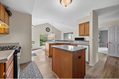 922  River Hill Dr, Waukesha, WI 53189 - Photo 17