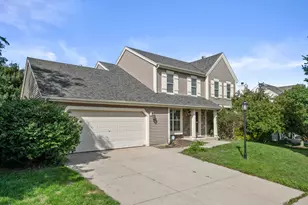 922 River Hill Dr, Waukesha, WI 53189 - Photo 1