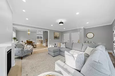 W3824  Lakeview Dr, Geneva, WI 53147 - Photo 7