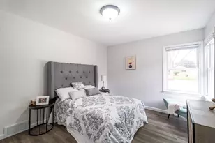 4860 N 89th St, Milwaukee, WI 53225 - Photo 11