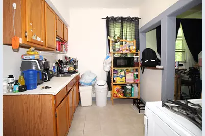 3137 S Howell Ave, Milwaukee, WI 53207 - Photo 9