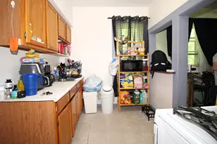 3137 S Howell Ave, Milwaukee, WI 53207 - Photo 9
