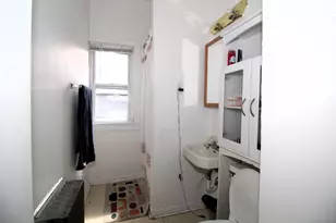 3137 S Howell Ave, Milwaukee, WI 53207 - Photo 7