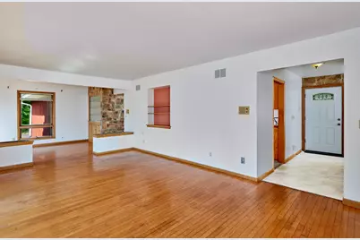 S23W22831 E Broadway -, Waukesha, WI 53186 - Photo 35