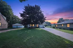2738 S 72nd St, West Allis, WI 53219 - Photo 1