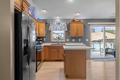 603  Pioneer Dr, Holmen, WI 54636 - Photo 11