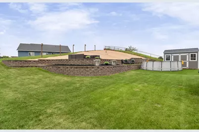 603  Pioneer Dr, Holmen, WI 54636 - Photo 33