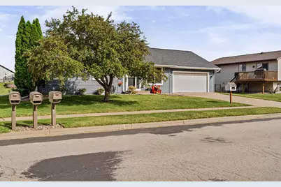 603  Pioneer Dr, Holmen, WI 54636 - Photo 3
