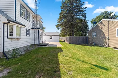 2508  Division St, Manitowoc, WI 54220 - Photo 49