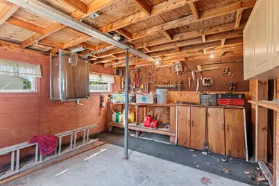 2508  Division St, Manitowoc, WI 54220 - Photo 45