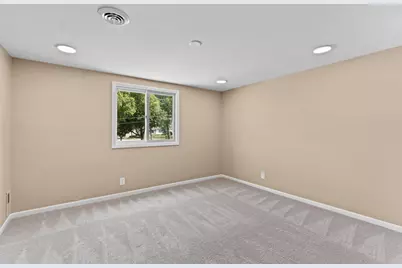 3972 S 5th Pl, Milwaukee, WI 53207 - Photo 19