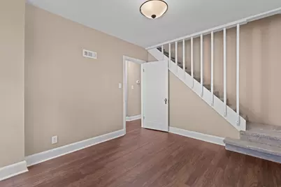 3972 S 5th Pl, Milwaukee, WI 53207 - Photo 7