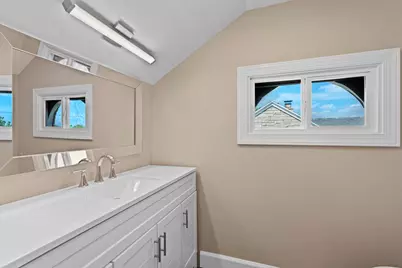 3972 S 5th Pl, Milwaukee, WI 53207 - Photo 23
