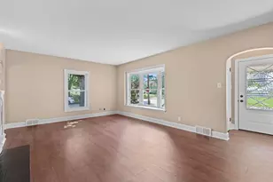 3972 S 5th Pl, Milwaukee, WI 53207 - Photo 5