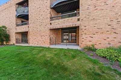 1906 E Shorewood Blvd #149, Shorewood, WI 53211 - Photo 25