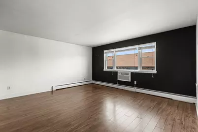 2121 N Cambridge Ave #302, Milwaukee, WI 53202 - Photo 15