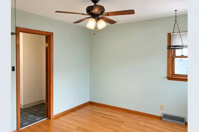 1139 S 117th St, West Allis, WI 53214 - Photo 15
