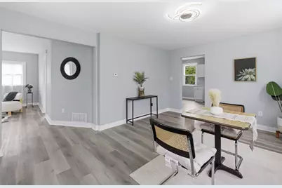 8416 W Bluemound Rd, Wauwatosa, WI 53226 - Photo 7
