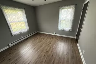 3642 S 91st St, Milwaukee, WI 53228 - Photo 9