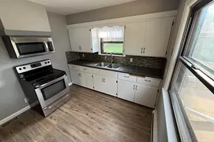 3642 S 91st St, Milwaukee, WI 53228 - Photo 7