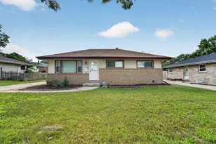 8125 W Clovernook St, Milwaukee, WI 53223 - Photo 1