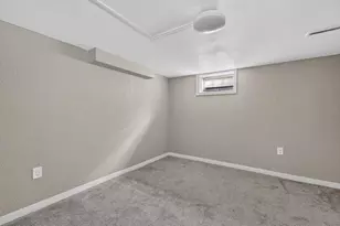 8125 W Clovernook St, Milwaukee, WI 53223 - Photo 11