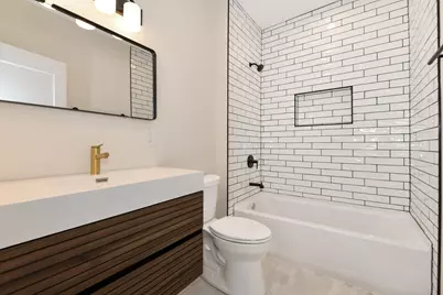 5804 W Michigan St, Wauwatosa, WI 53213 - Photo 25