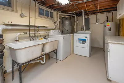 7101 N 107th St, Milwaukee, WI 53224 - Photo 49