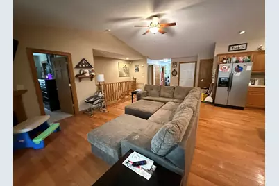 424  Callaway Blvd, Campbell, WI 54603 - Photo 3