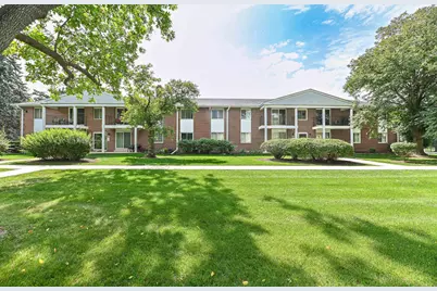 6183 W Howard Ave #9, Greenfield, WI 53220 - Photo 31
