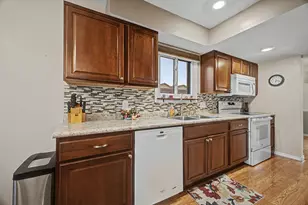 1505 Windsor Way, Racine, WI 53406 - Photo 11