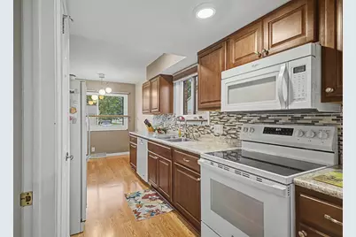 1505  Windsor Way #6, Racine, WI 53406 - Photo 13