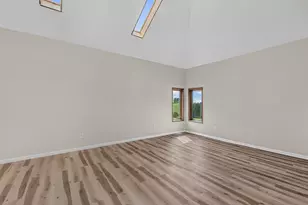 634 E Oak Grove St, Juneau, WI 53039 - Photo 29
