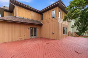 634 E Oak Grove St, Juneau, WI 53039 - Photo 3