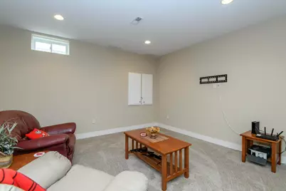 W175N5262  Highridge Dr, Menomonee Falls, WI 53051 - Photo 23