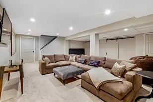 3606 W Chantilly Ct, Mequon, WI 53092 - Photo 19