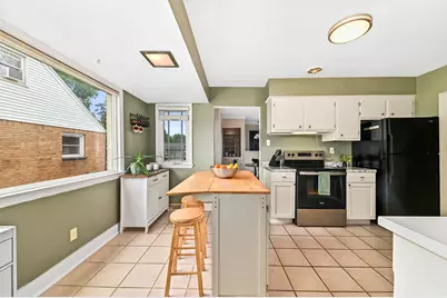 3716 N 97th Pl, Milwaukee, WI 53222 - Photo 19