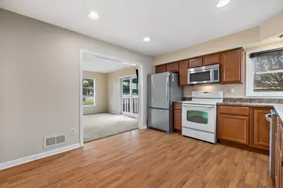 2306  17th Ave, Kenosha, WI 53140 - Photo 7