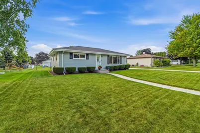 427  Airpark Rd, Plymouth, WI 53073 - Photo 21
