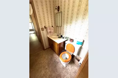 4114 N 94th St, Wauwatosa, WI 53222 - Photo 11