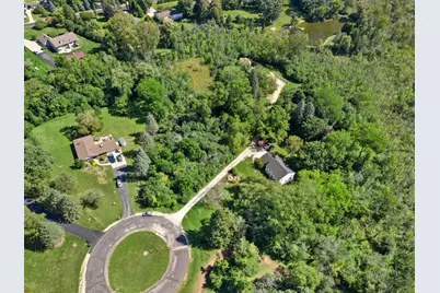 10538  Robinwood Ct, Cedarburg, WI 53012 - Photo 39