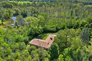 10538 Robinwood Ct, Cedarburg, WI 53012 - Photo 37