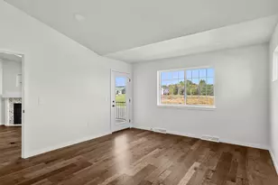1920 Ravenswood Ln, Manitowoc, WI 54220 - Photo 19