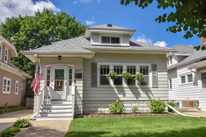 2207 N 66th St, Wauwatosa, WI 53213 - Photo 29