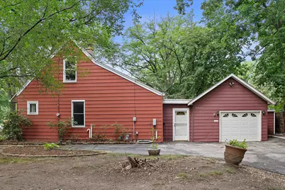 5945 S 20th St, Milwaukee, WI 53221 - Photo 3