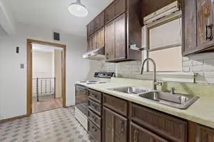 5945 S 20th St, Milwaukee, WI 53221 - Photo 5